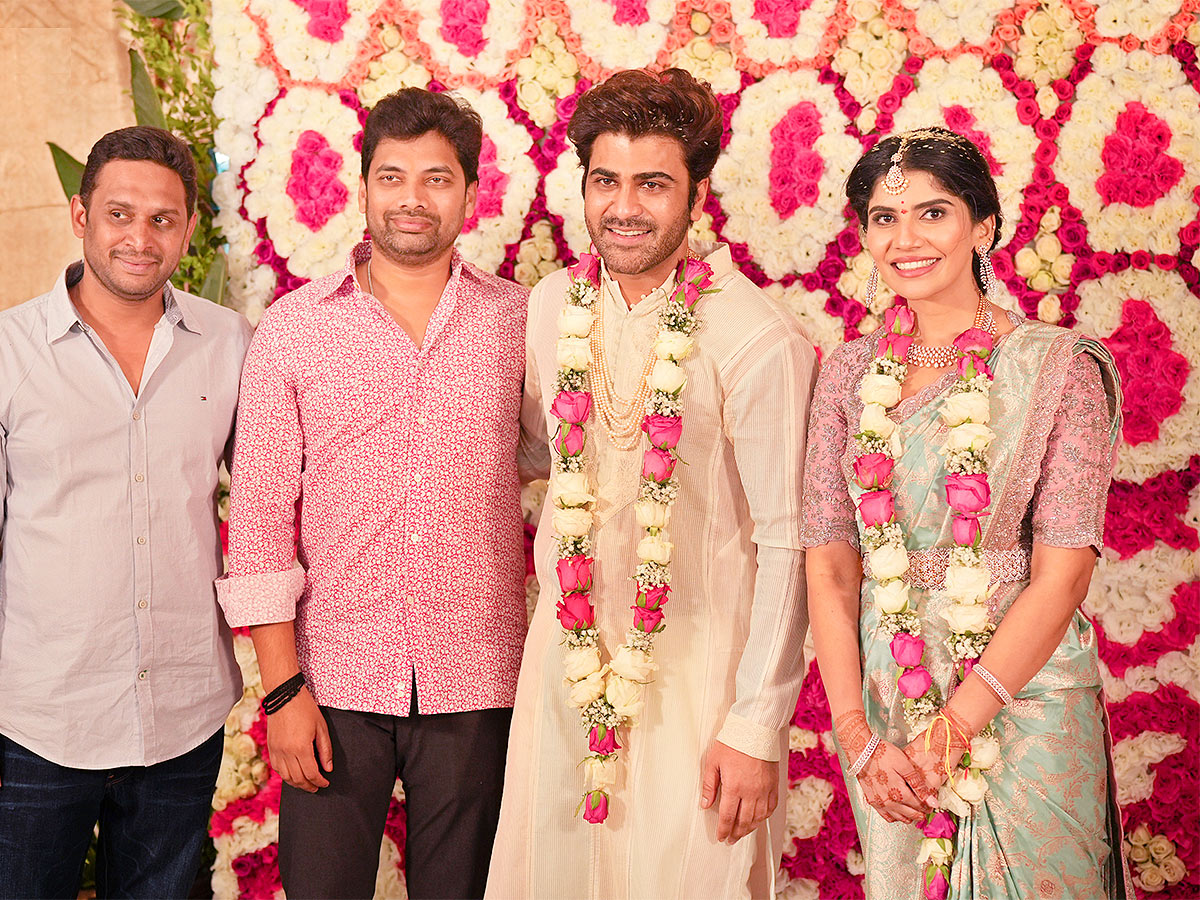 Tollywood Hero Sharwanand Engagement Photos - Sakshi38