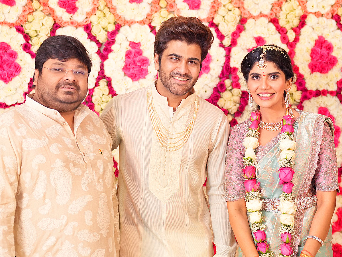 Tollywood Hero Sharwanand Engagement Photos - Sakshi47