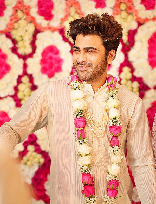 Tollywood Hero Sharwanand Engagement Photos - Sakshi55