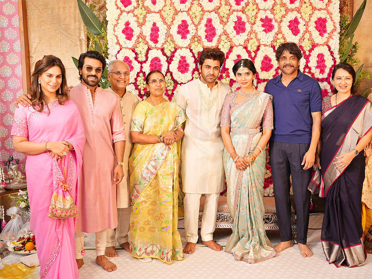 Tollywood Hero Sharwanand Engagement Photos - Sakshi6