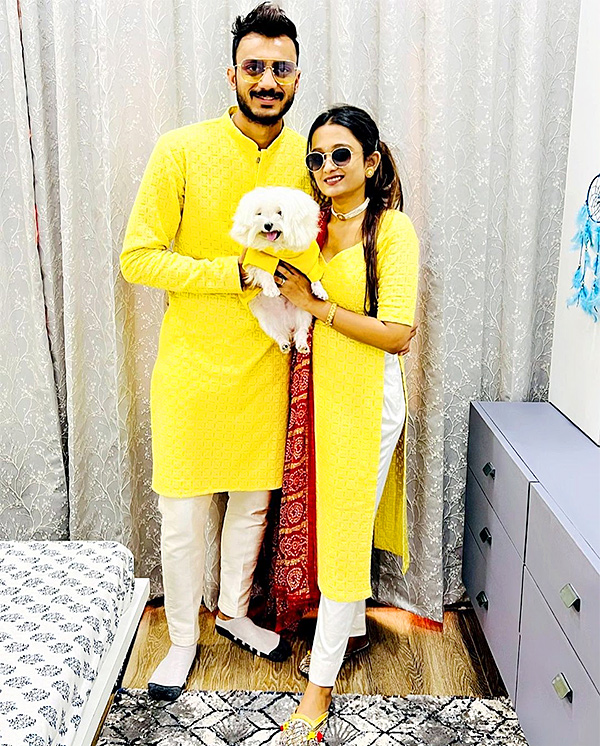 Indian Cricketer Axar Patel Married To Meha Patel In Vadodara Photos - Sakshi12