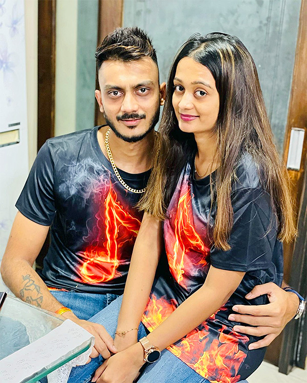 Indian Cricketer Axar Patel Married To Meha Patel In Vadodara Photos - Sakshi9