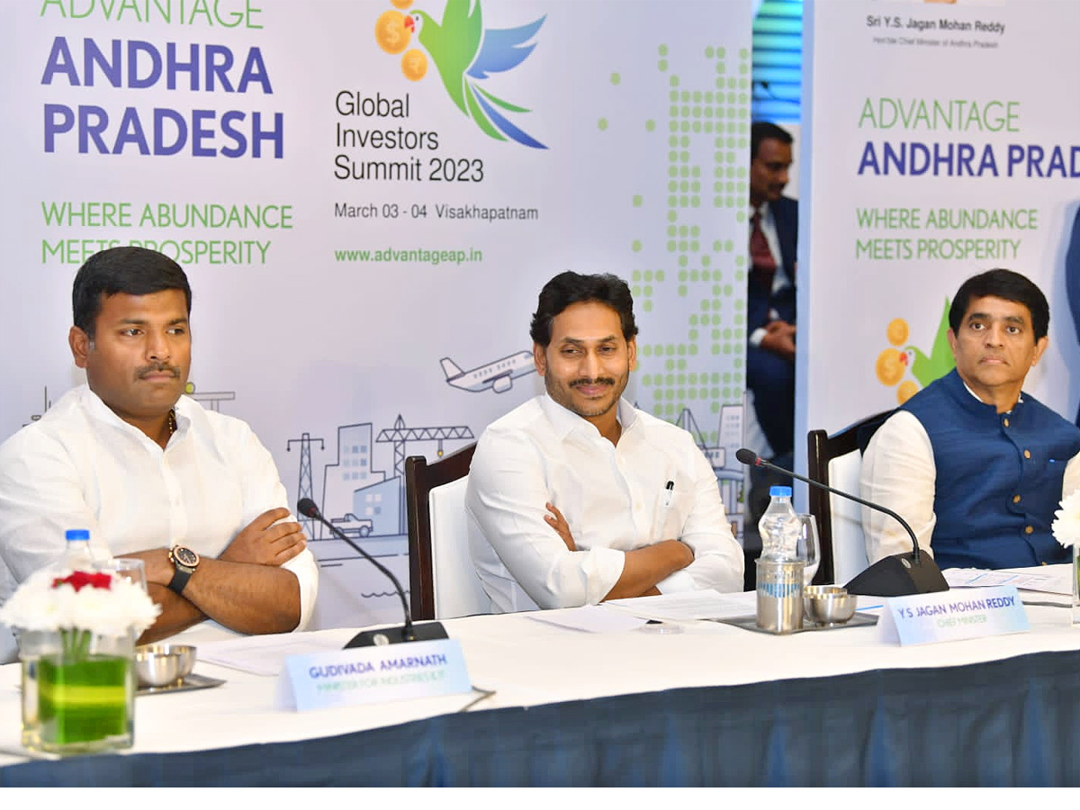 CM Jagan at AP Global Investors Summit Curtain Raiser Event in Delhi Photos - Sakshi32