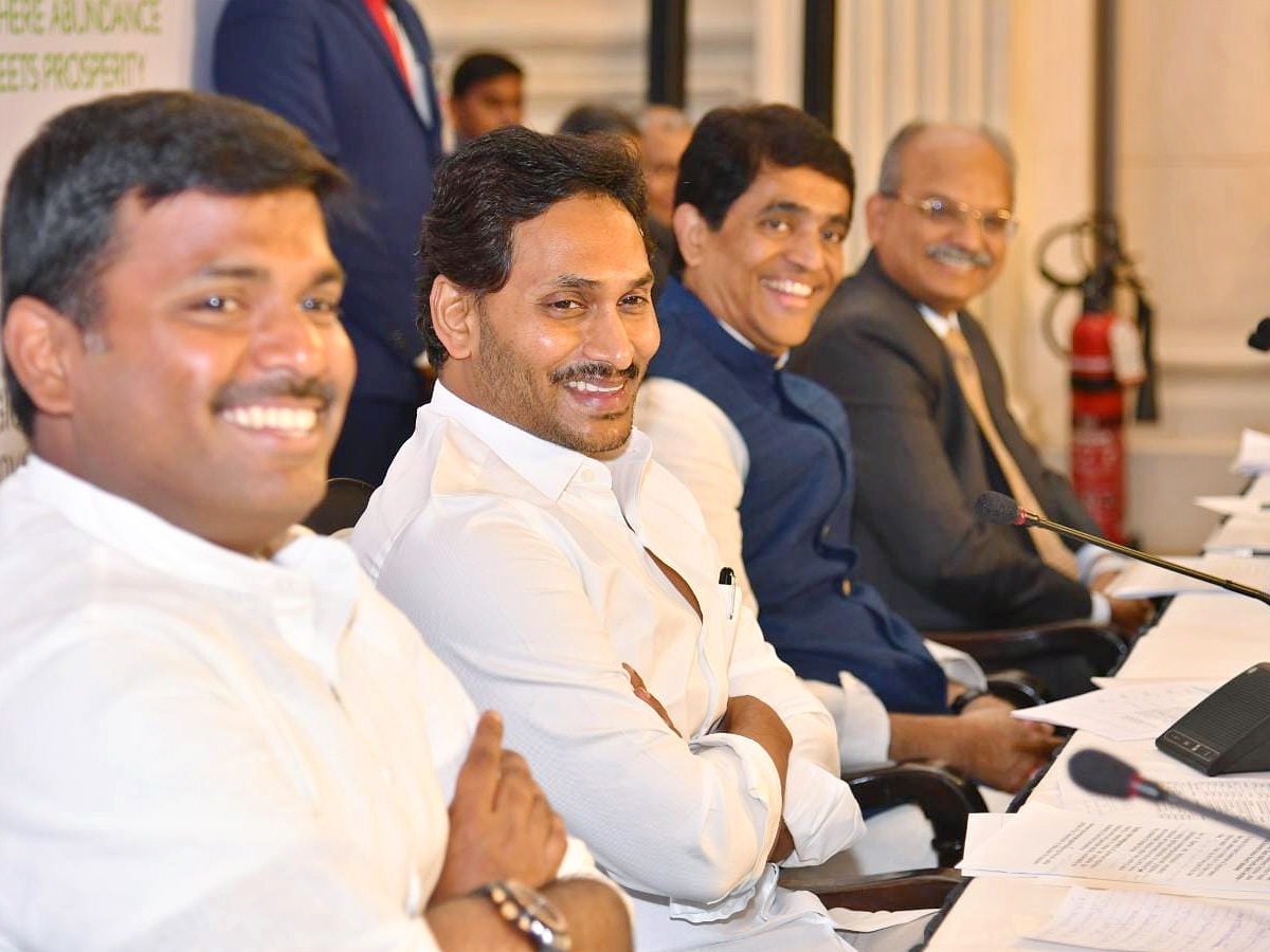 CM Jagan at AP Global Investors Summit Curtain Raiser Event in Delhi Photos - Sakshi33