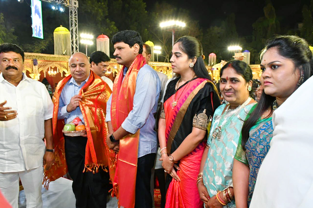 Chiranjeevi attends Talasani Srinivas Yadav Ayyappa Swamy Maha Padi Pooja - Sakshi10