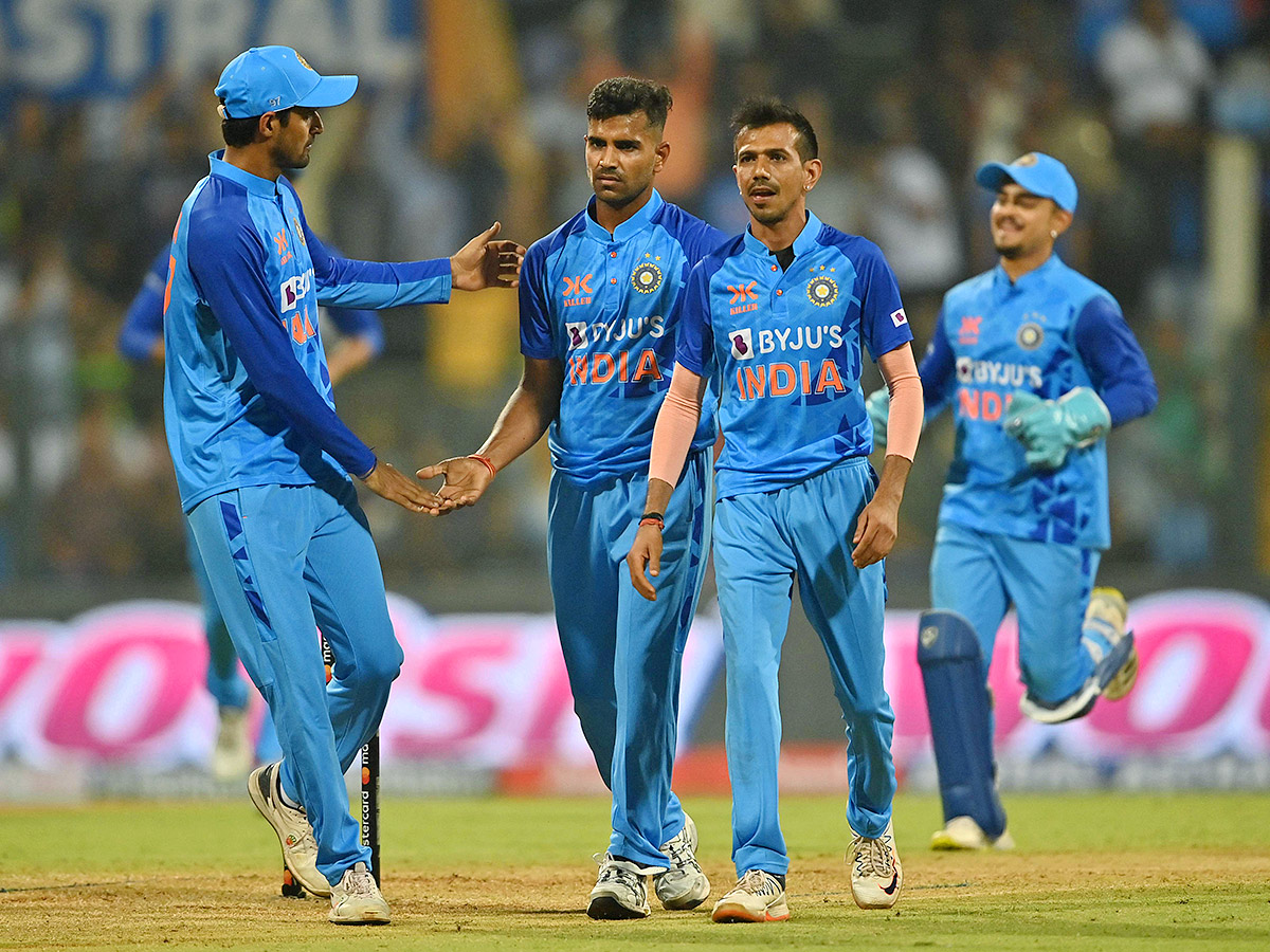 India and Sri Lanka First Twenty20 international Cricket Match Pics - Sakshi15