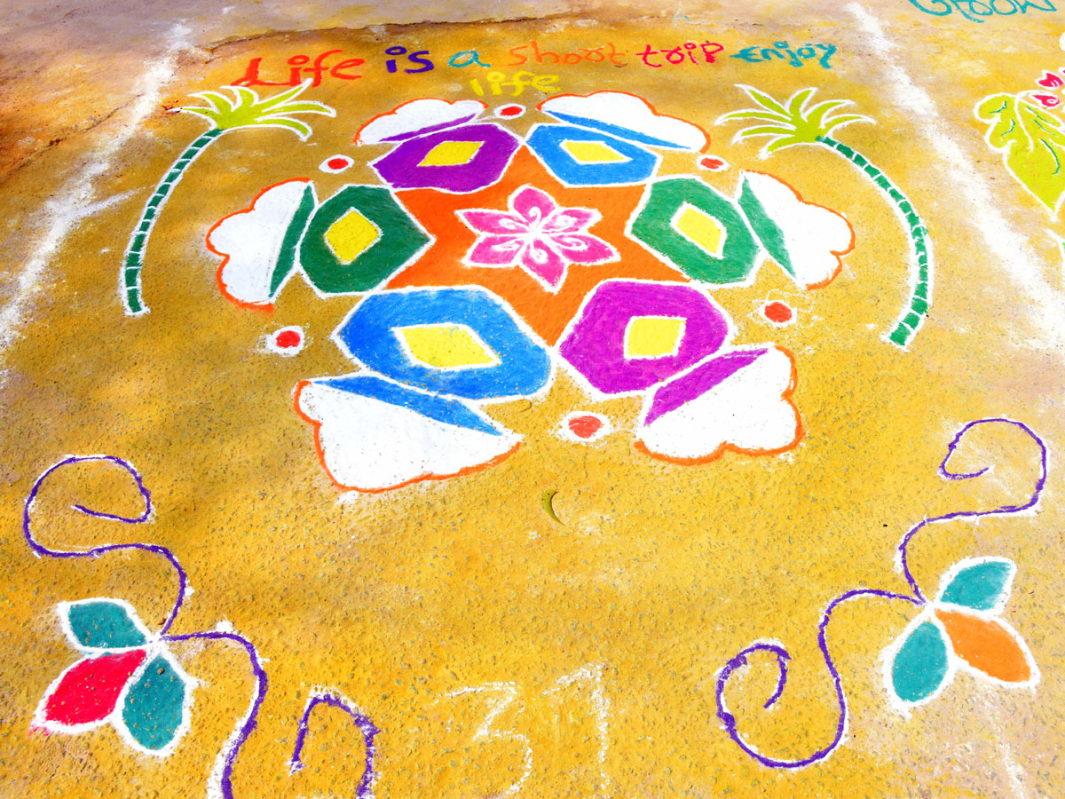 Rangoli Competition At Hyderabad Organised by Sakshi Telugu News Paper Photos - Sakshi14