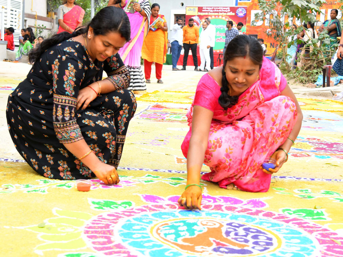 Rangoli Competition At Hyderabad Organised by Sakshi Telugu News Paper Photos - Sakshi25