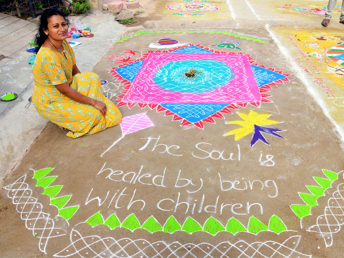 Rangoli Competition At Hyderabad Organised by Sakshi Telugu News Paper Photos - Sakshi10