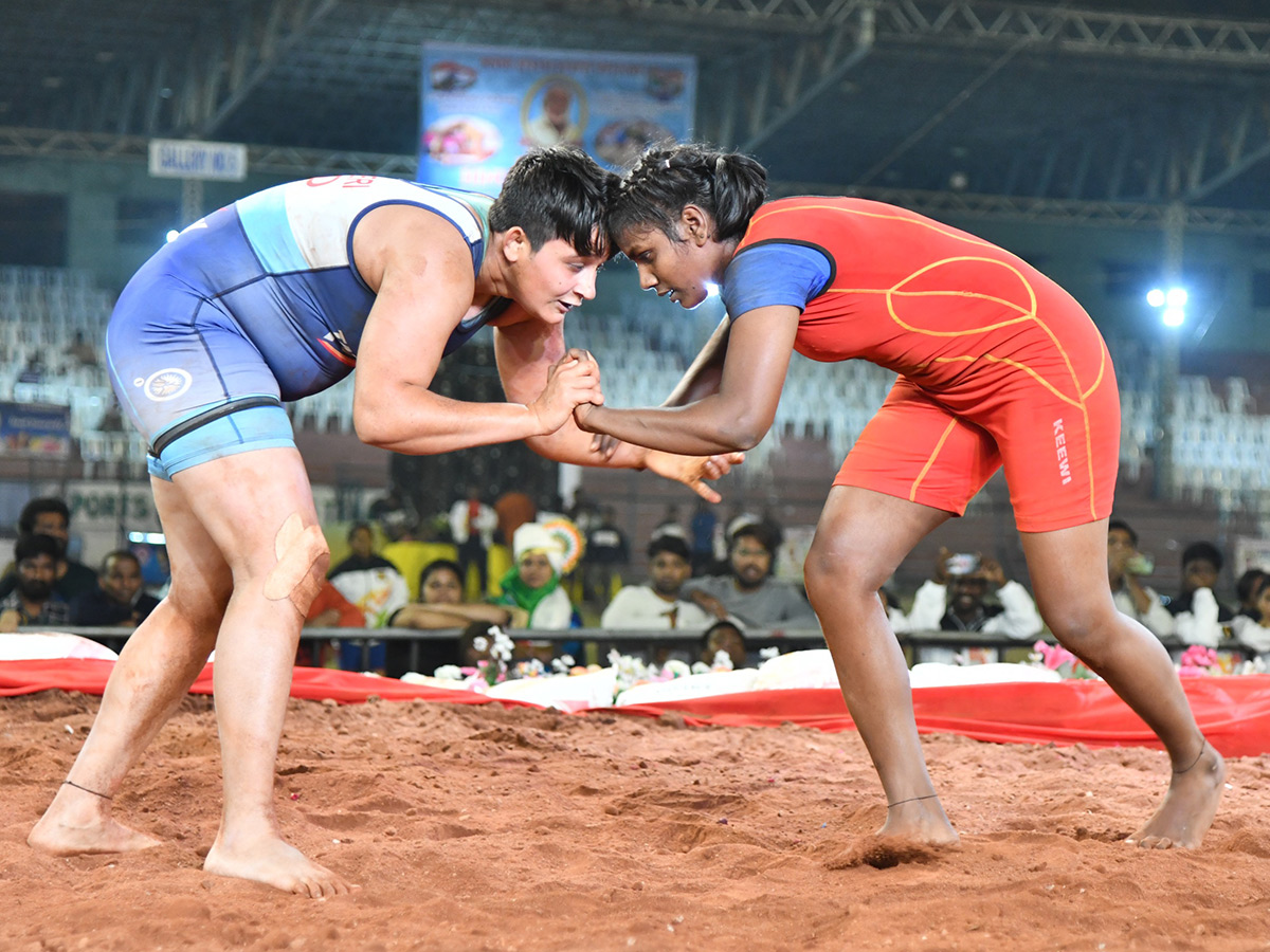 Hyderabad Traditional Wrestling Competition 2023 At LB Stadium Photos - Sakshi4