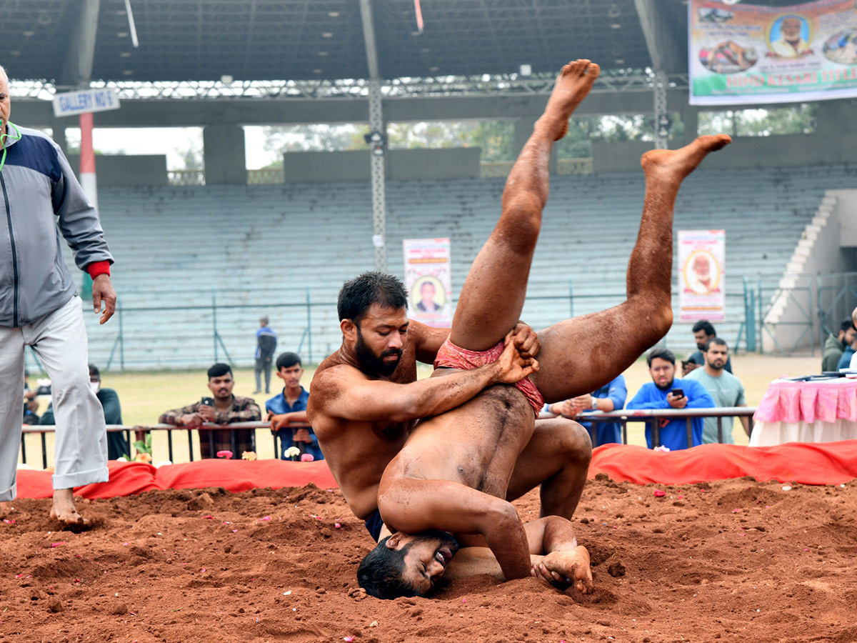 Hyderabad Traditional Wrestling Competition 2023 At LB Stadium Photos - Sakshi7