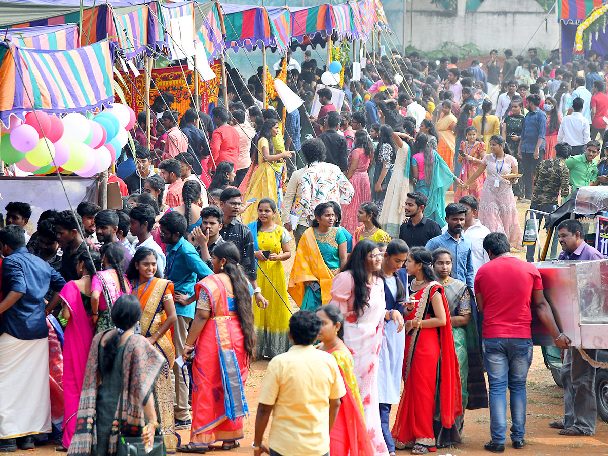 Andhra Loyola College in Benz Circle Vijayawada  - Sakshi21