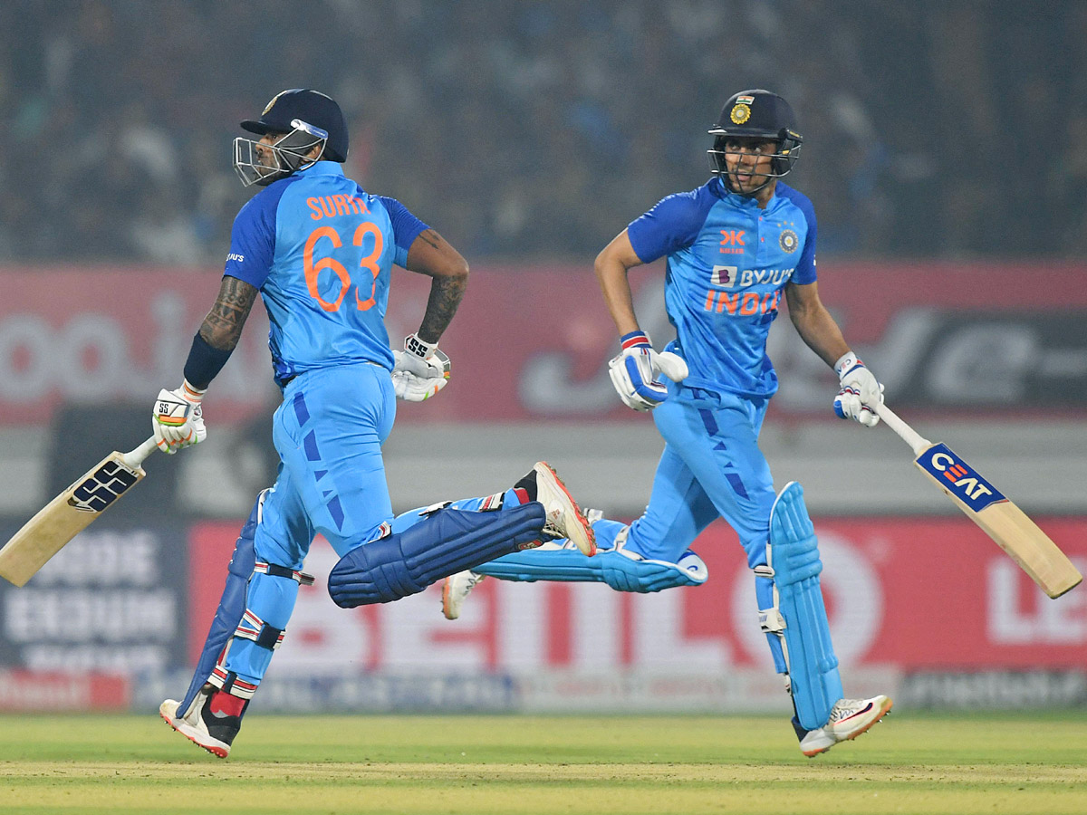 India and Sri Lanka Twenty20 international Cricket Match Photos - Sakshi25