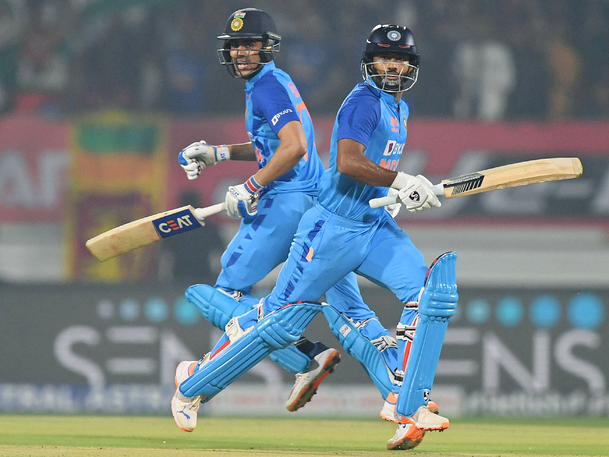 India and Sri Lanka Twenty20 international Cricket Match Photos - Sakshi28