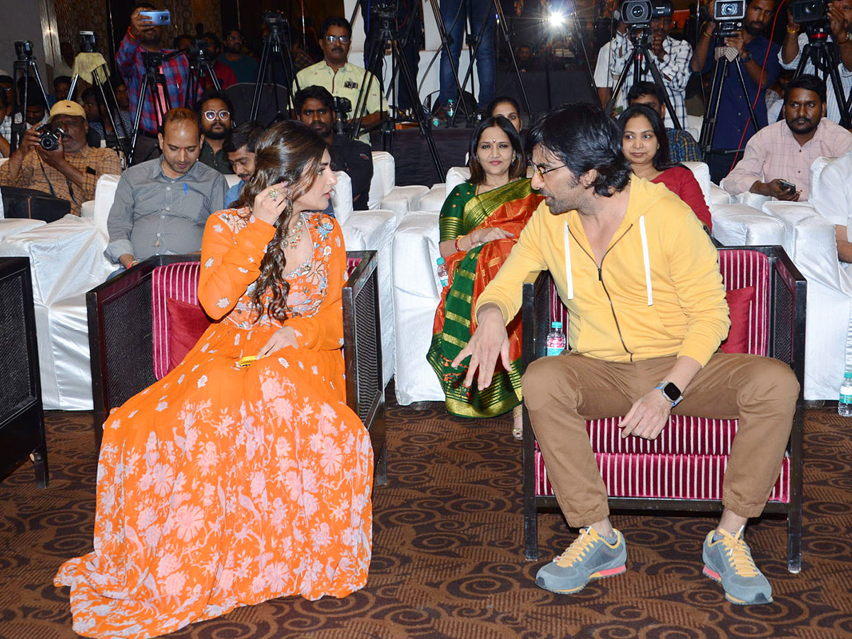 Ravi Teja, Sreeleela Dhamaka 100 CR MASSive Festival Pics - Sakshi14