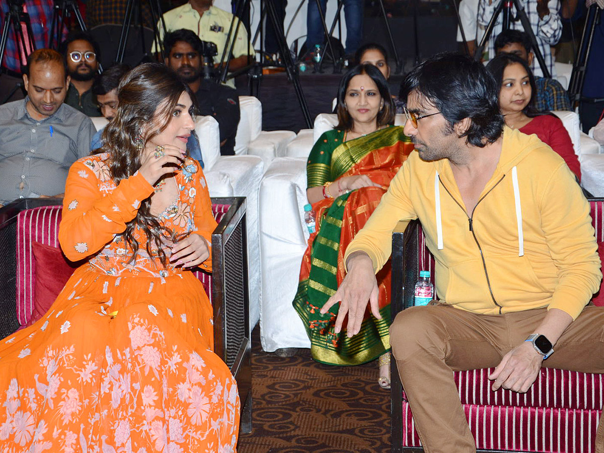 Ravi Teja, Sreeleela Dhamaka 100 CR MASSive Festival Pics - Sakshi21