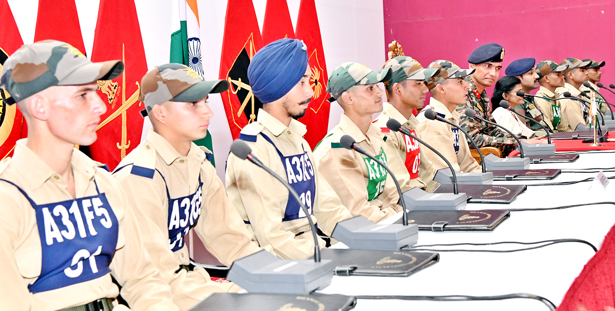 Hyderabad: First batch of Agniveers commence training at Artillery Centre - Sakshi10