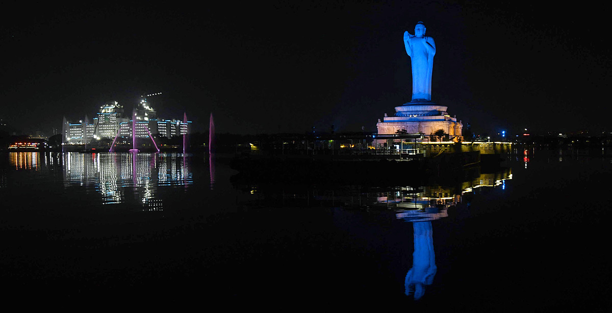 Musical Fountain at Lumbini Park Hyderabad - Sakshi12