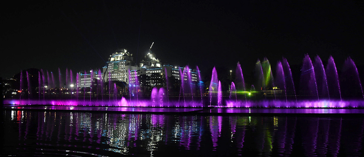 Musical Fountain at Lumbini Park Hyderabad - Sakshi13