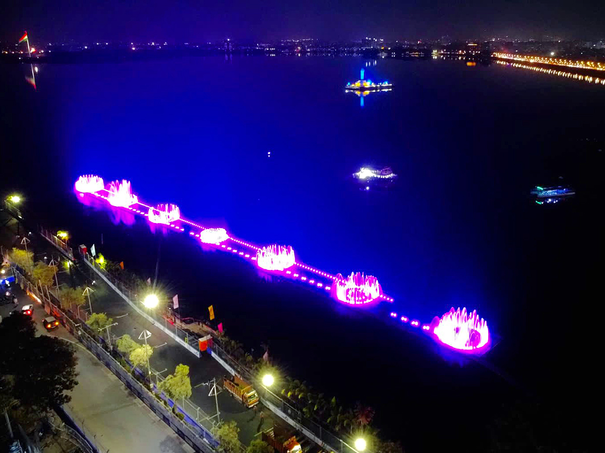 Musical Fountain at Lumbini Park Hyderabad - Sakshi4