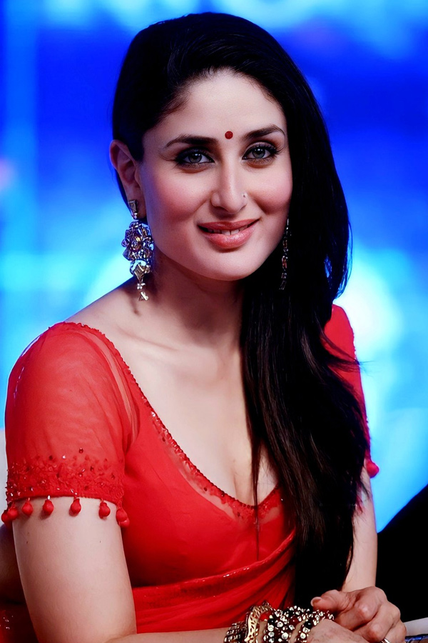 Bollywood Heroine Kareena Kapoor New Photos  - Sakshi9