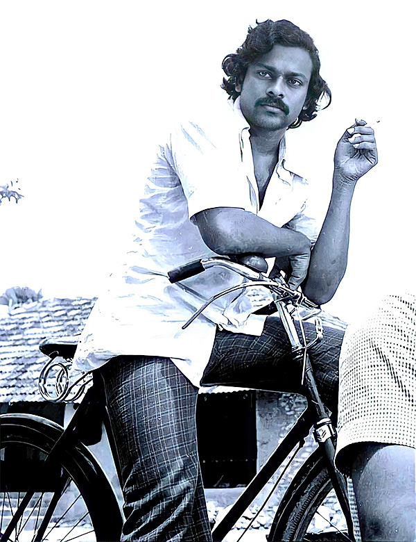 Tollywood Megastar Chiranjeevi Unseen and Rare Images - Sakshi3