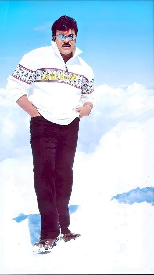 Tollywood Megastar Chiranjeevi Unseen and Rare Images - Sakshi29