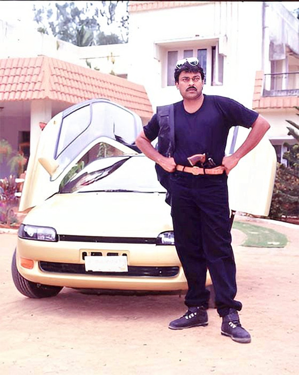 Tollywood Megastar Chiranjeevi Unseen and Rare Images - Sakshi43