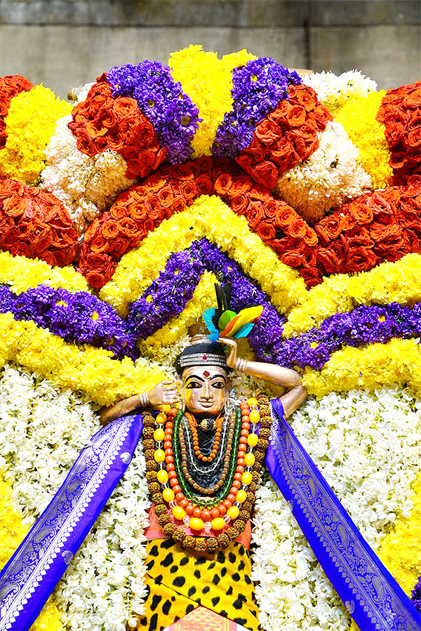 Sri Kalahasti Temple Maha Shivarathri Brahmotsavam 2023 Photos - Sakshi29