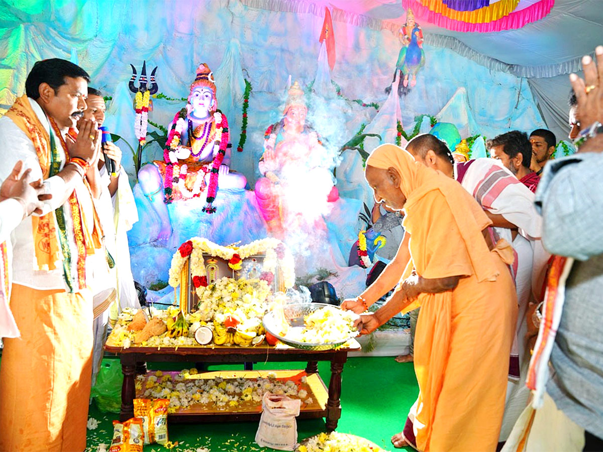 Sri Kalahasti Temple Maha Shivarathri Brahmotsavam 2023 Photos - Sakshi8