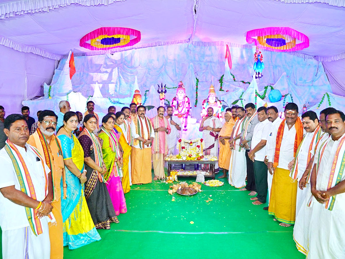 Sri Kalahasti Temple Maha Shivarathri Brahmotsavam 2023 Photos - Sakshi9