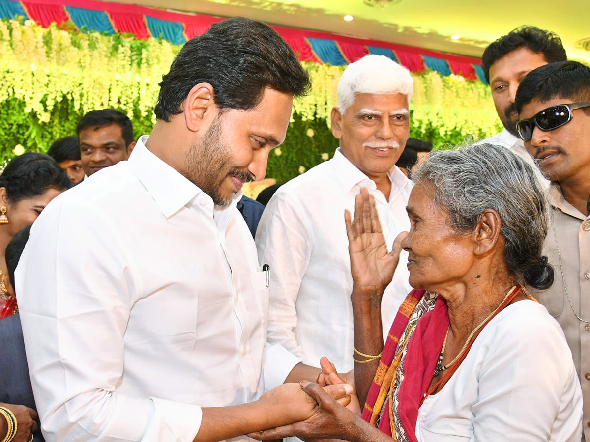 AP CM Jagan Kadapa tour Photos - Sakshi35