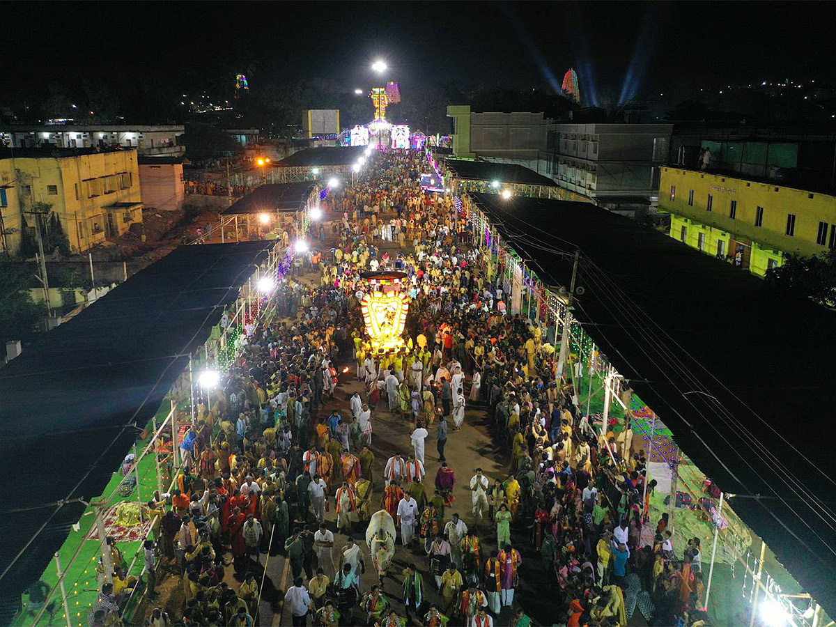 Maha Shivaratri Brahmotsavams Begins Srisailam - Sakshi1