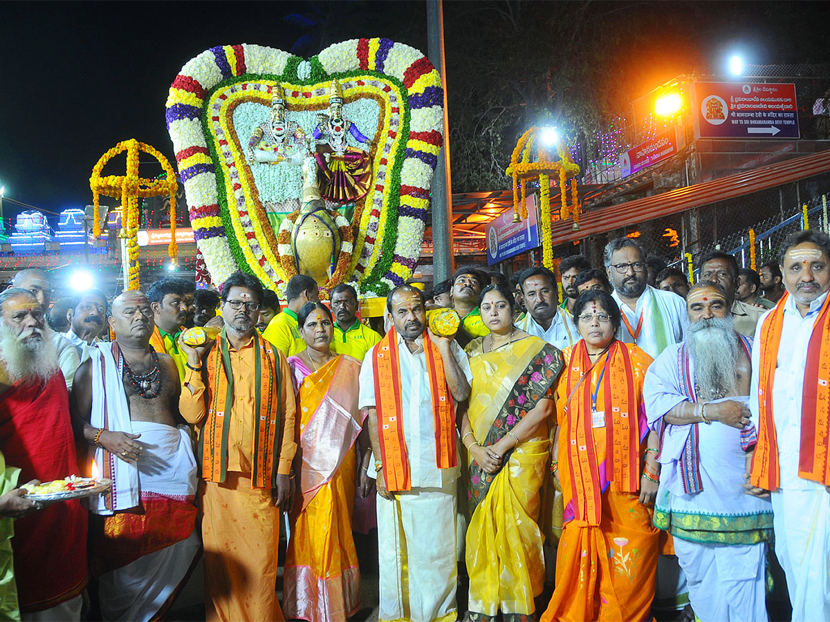 Maha Shivaratri Brahmotsavams Begins Srisailam - Sakshi19