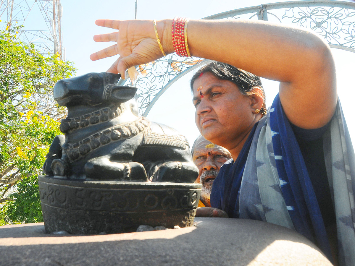 Maha Shivaratri Celebrations at Srisailam Photos - Sakshi15