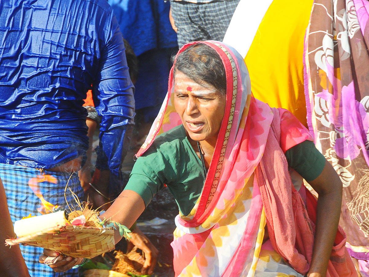 Maha Shivaratri Celebrations at Srisailam Photos - Sakshi17