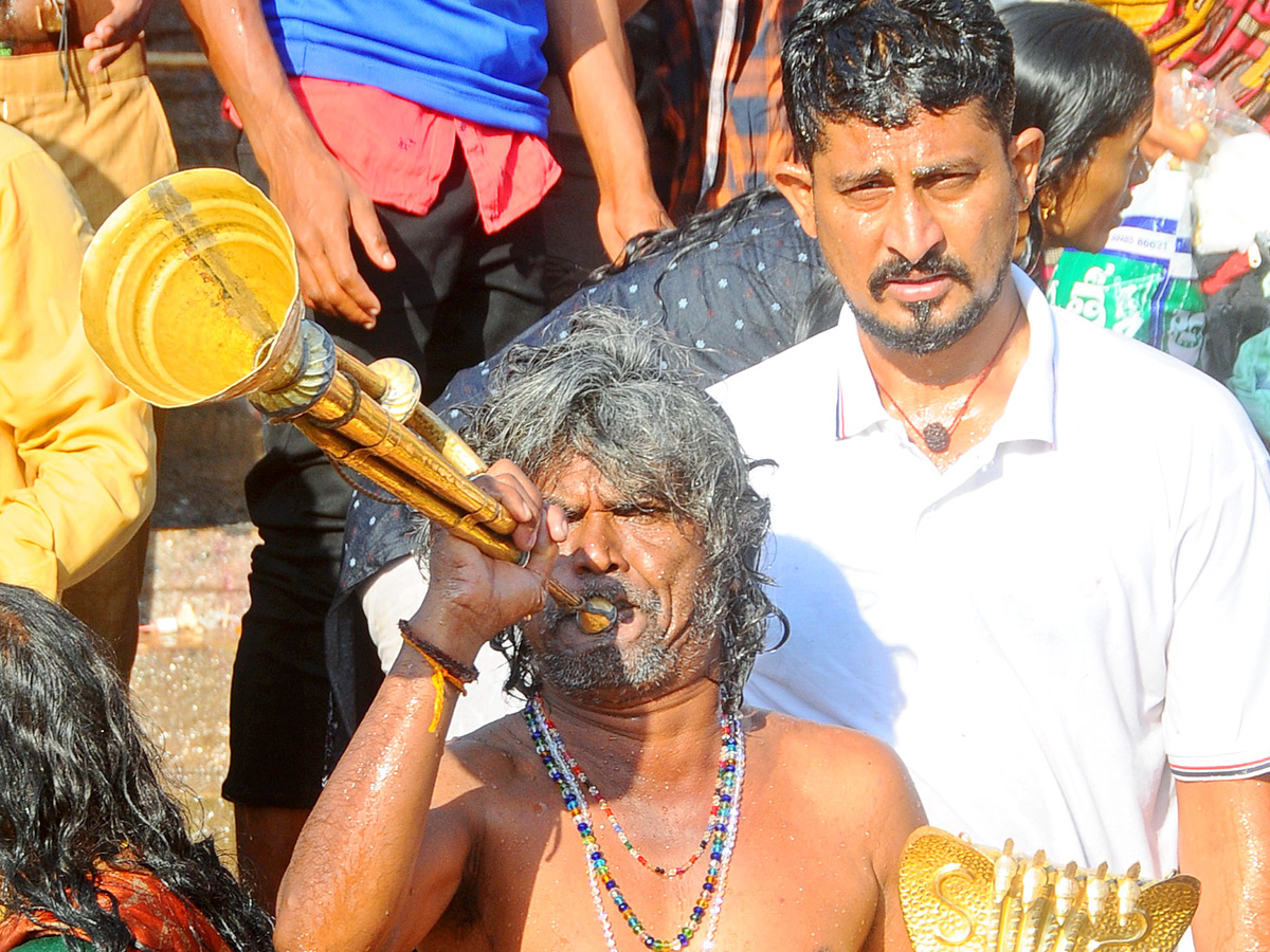 Maha Shivaratri Celebrations at Srisailam Photos - Sakshi18