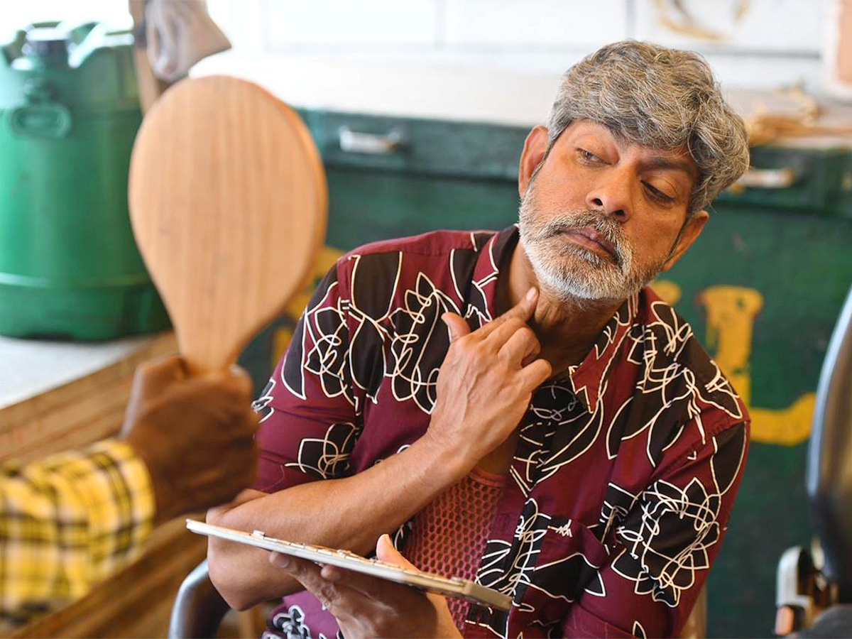 Tollywood Senior Actor Jagapathi Babu Pics That You have Never Seen - Sakshi21