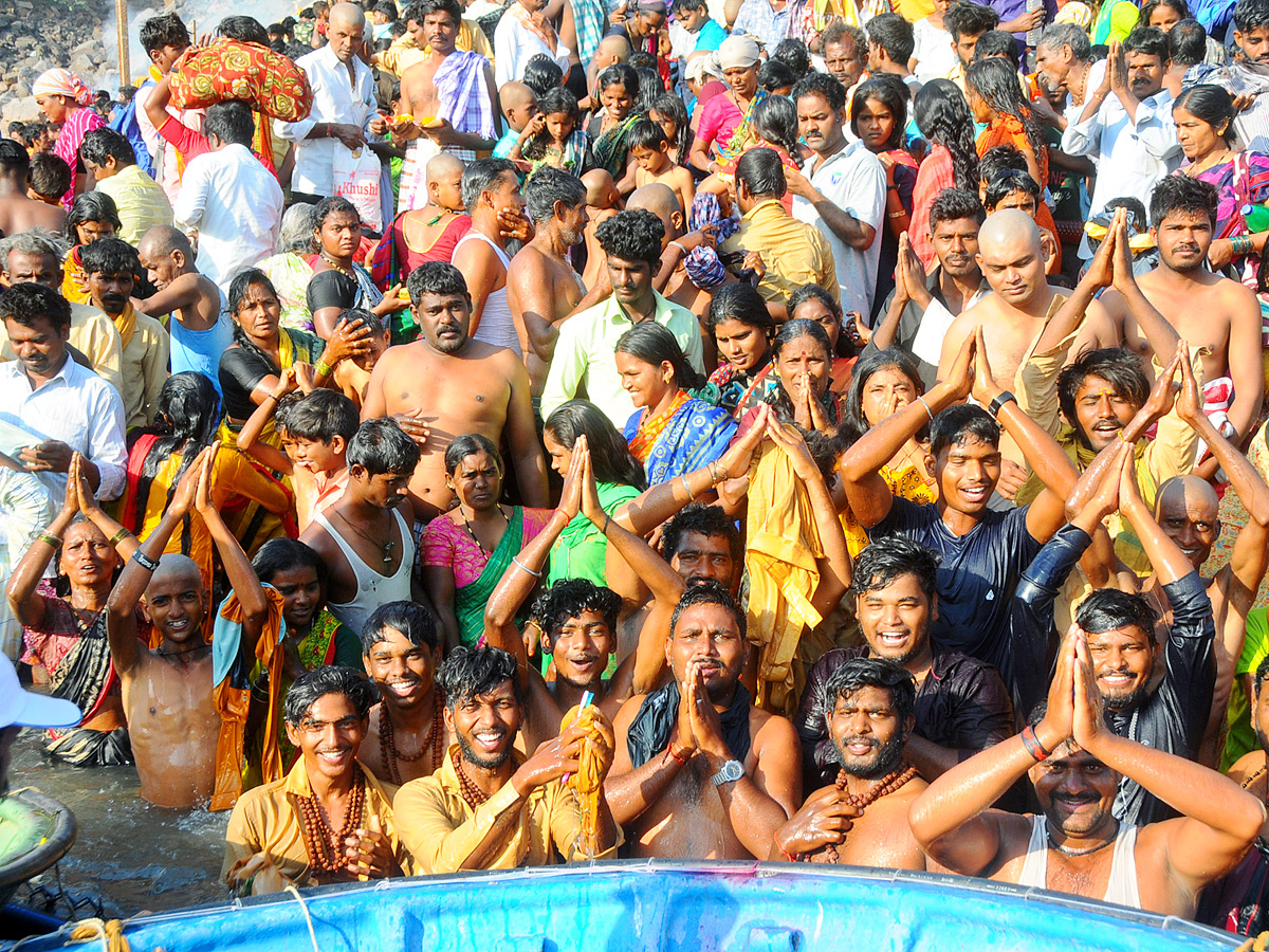 Shivaratri celebrations In Srisailam Photo Gallery - Sakshi13