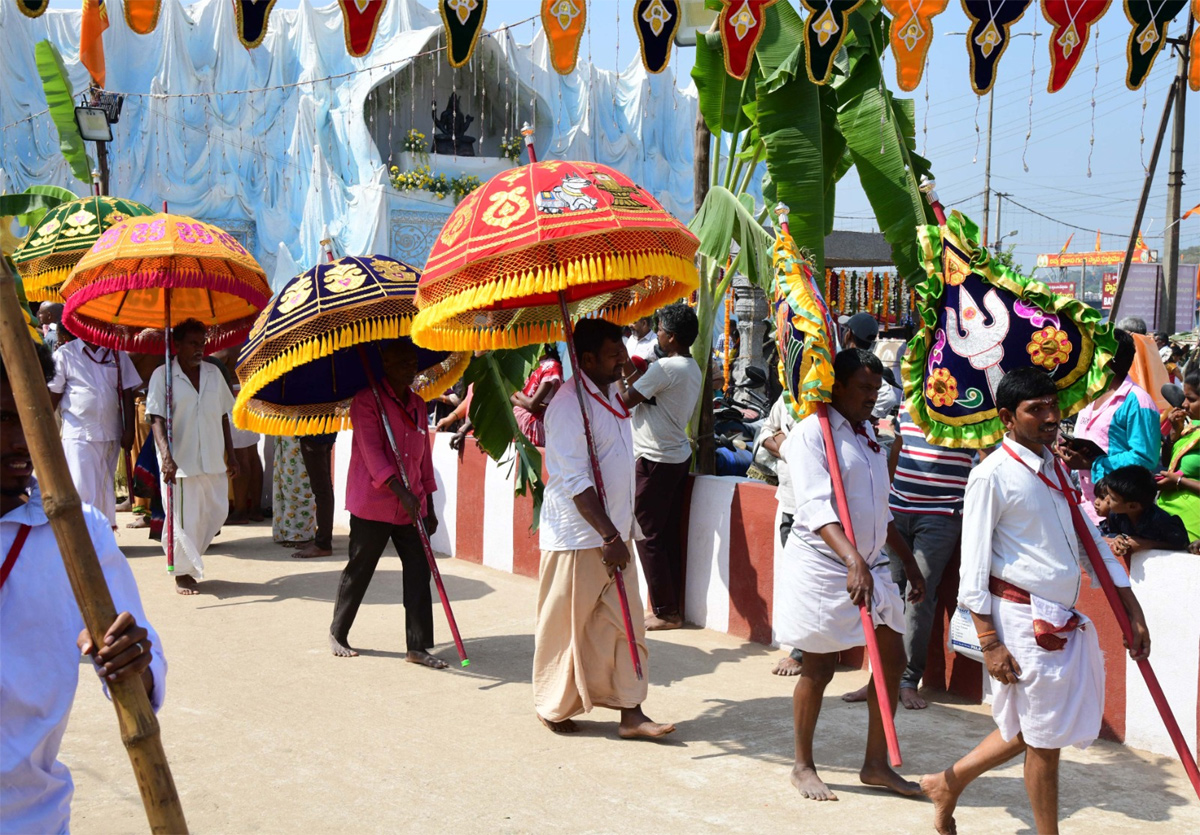 Maha Shivaratri Brahmotsavalu in Srikalahasti  - Sakshi8