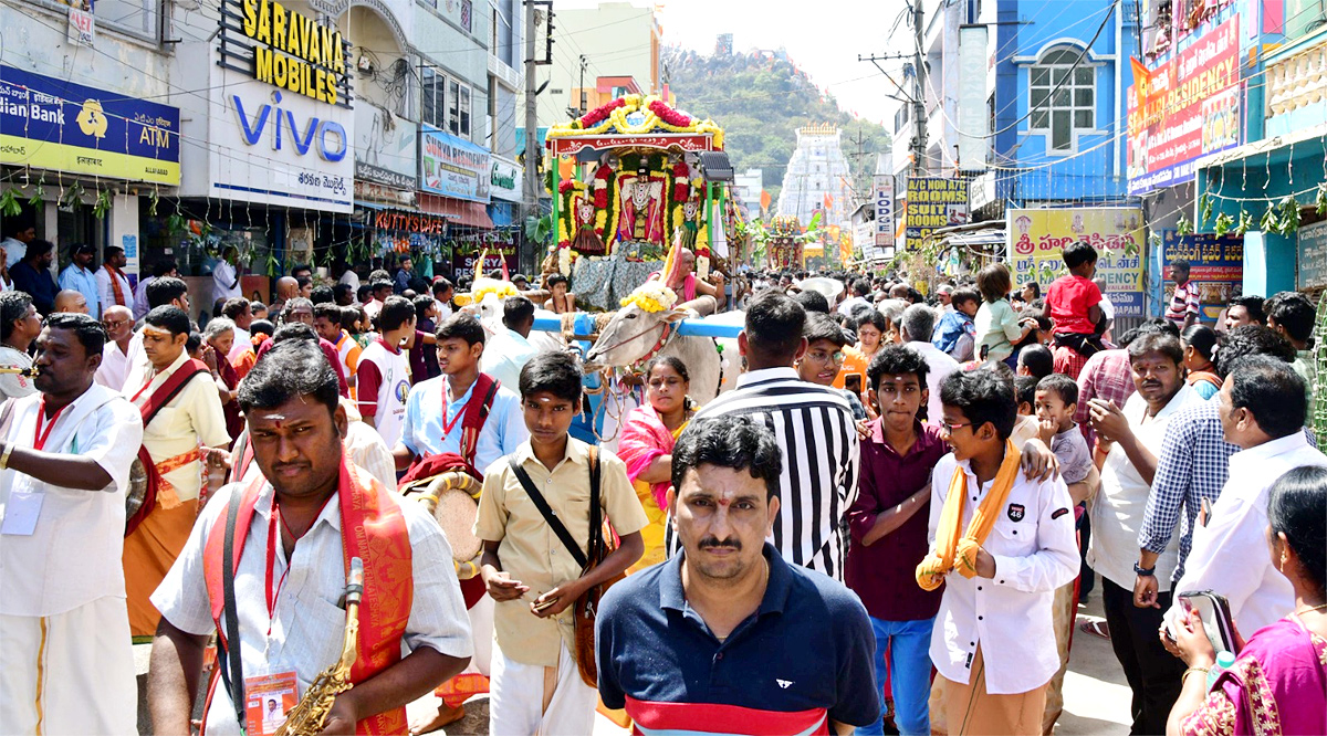 Maha Shivaratri Brahmotsavalu in Srikalahasti  - Sakshi18