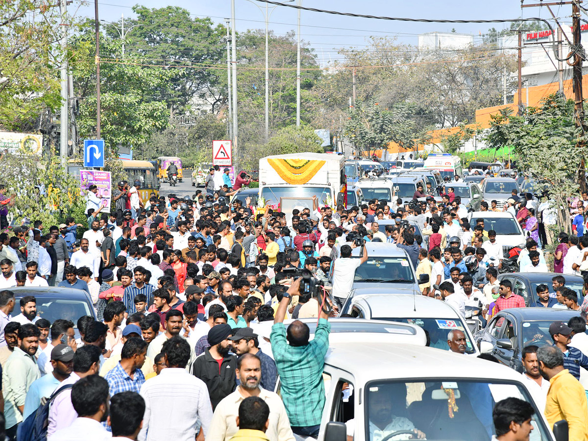  Taraka Ratna Funeral Photos - Sakshi33