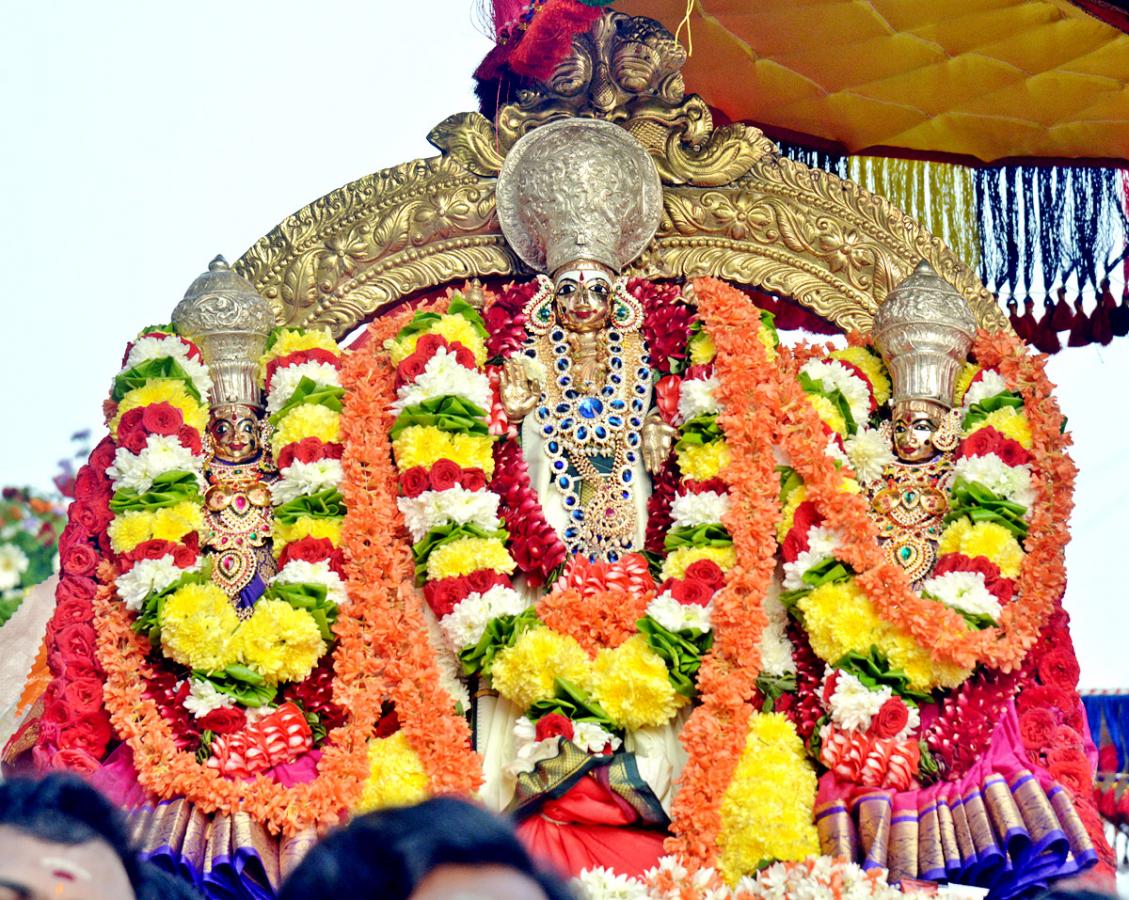 Vijayawada One Town Radhotsavam - Sakshi3