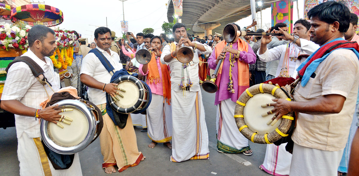 Vijayawada One Town Radhotsavam - Sakshi5