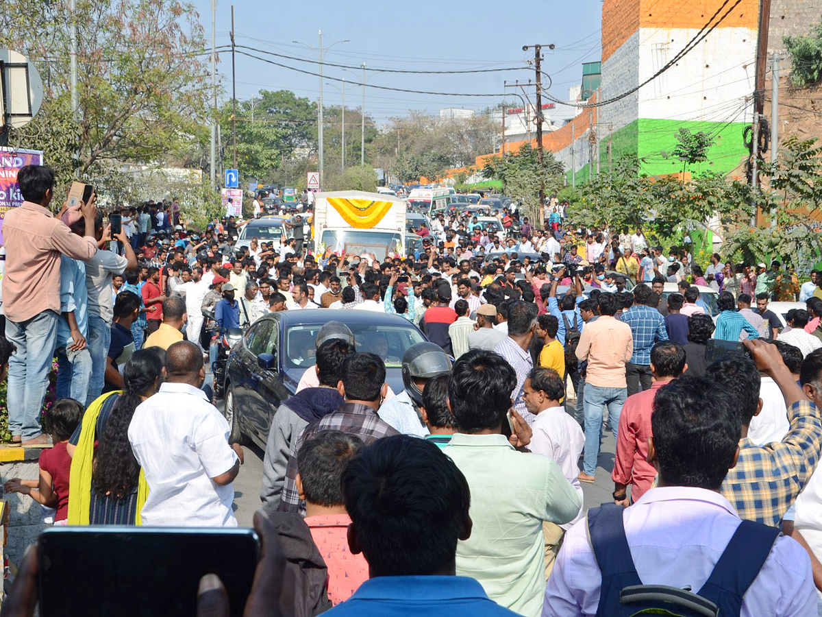  Taraka Ratna Funeral Photos - Sakshi12