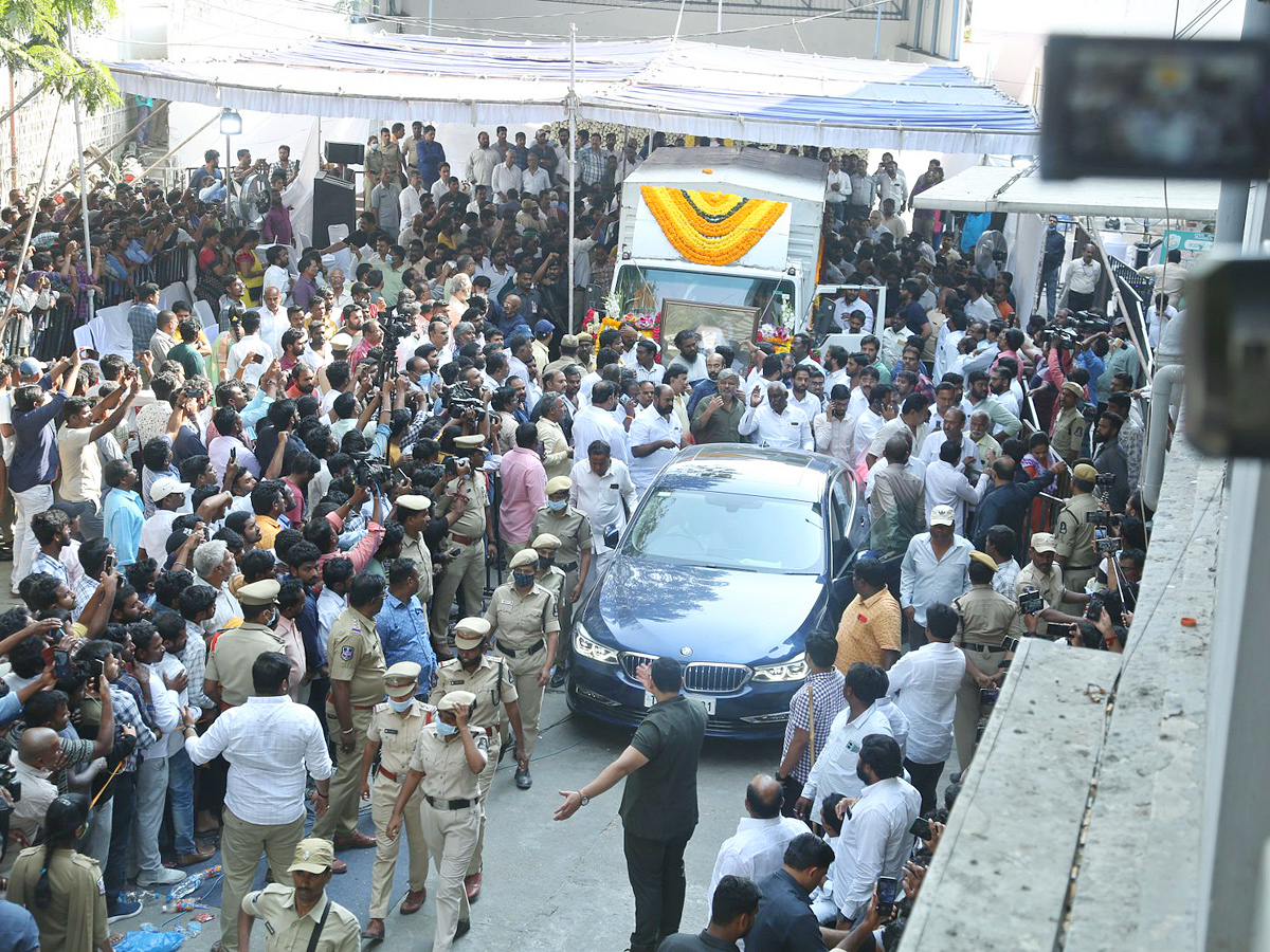  Taraka Ratna Funeral Photos - Sakshi16