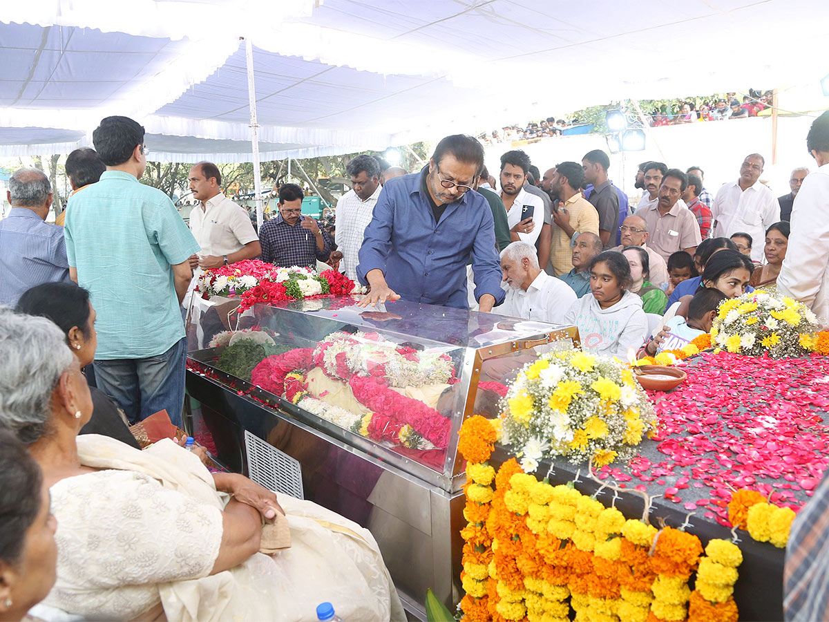 Family Members Final Respect to Nandamuri TarakaRathna FilmChamber - Sakshi19