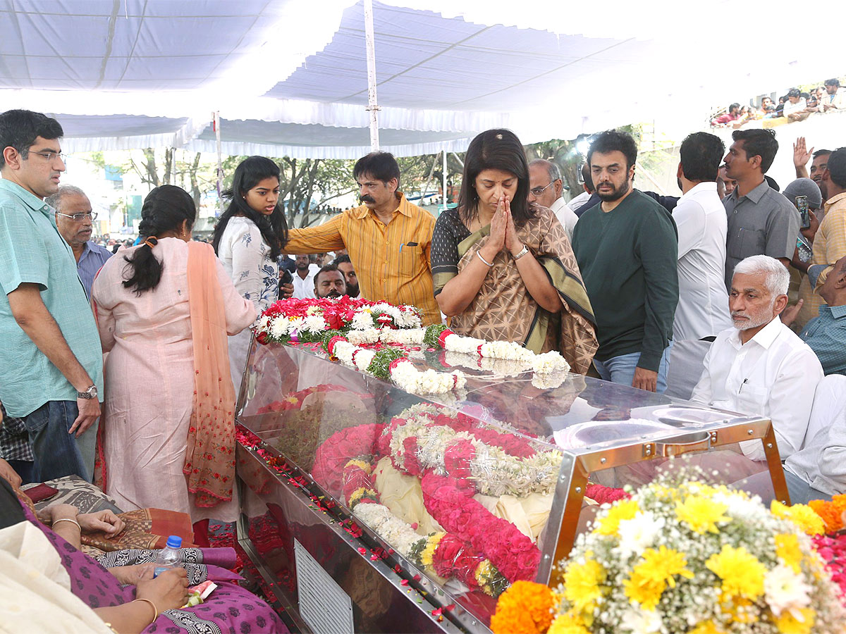 Family Members Final Respect to Nandamuri TarakaRathna FilmChamber - Sakshi27