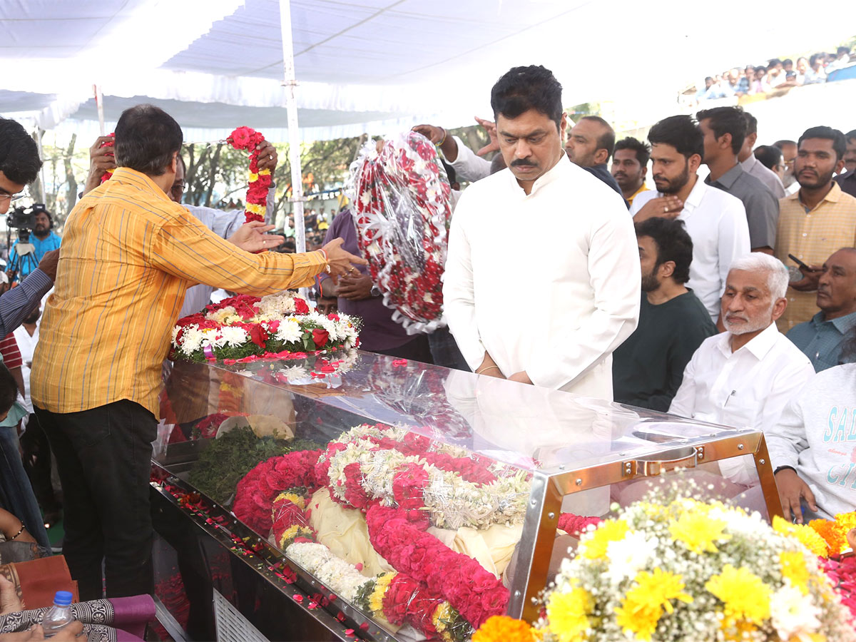 Family Members Final Respect to Nandamuri TarakaRathna FilmChamber - Sakshi28