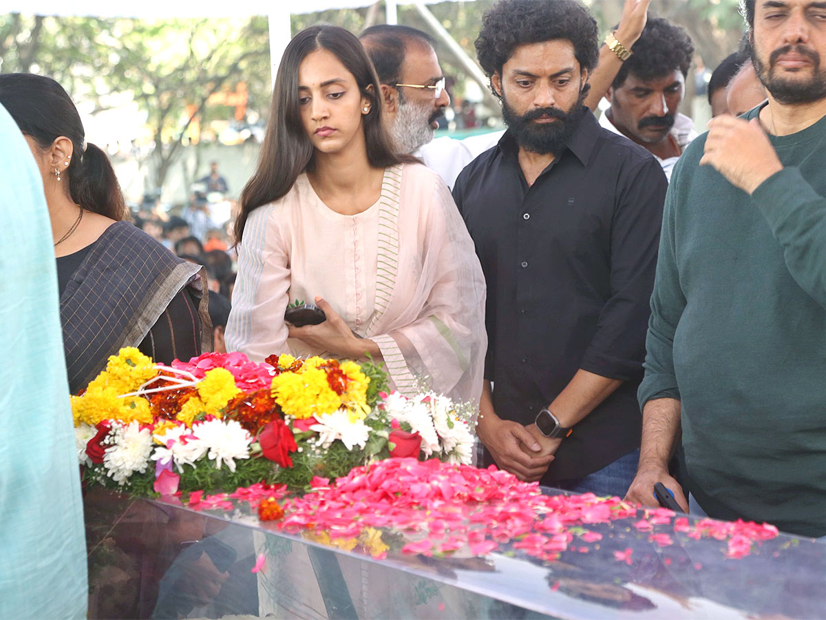 Family Members Final Respect to Nandamuri TarakaRathna FilmChamber - Sakshi4